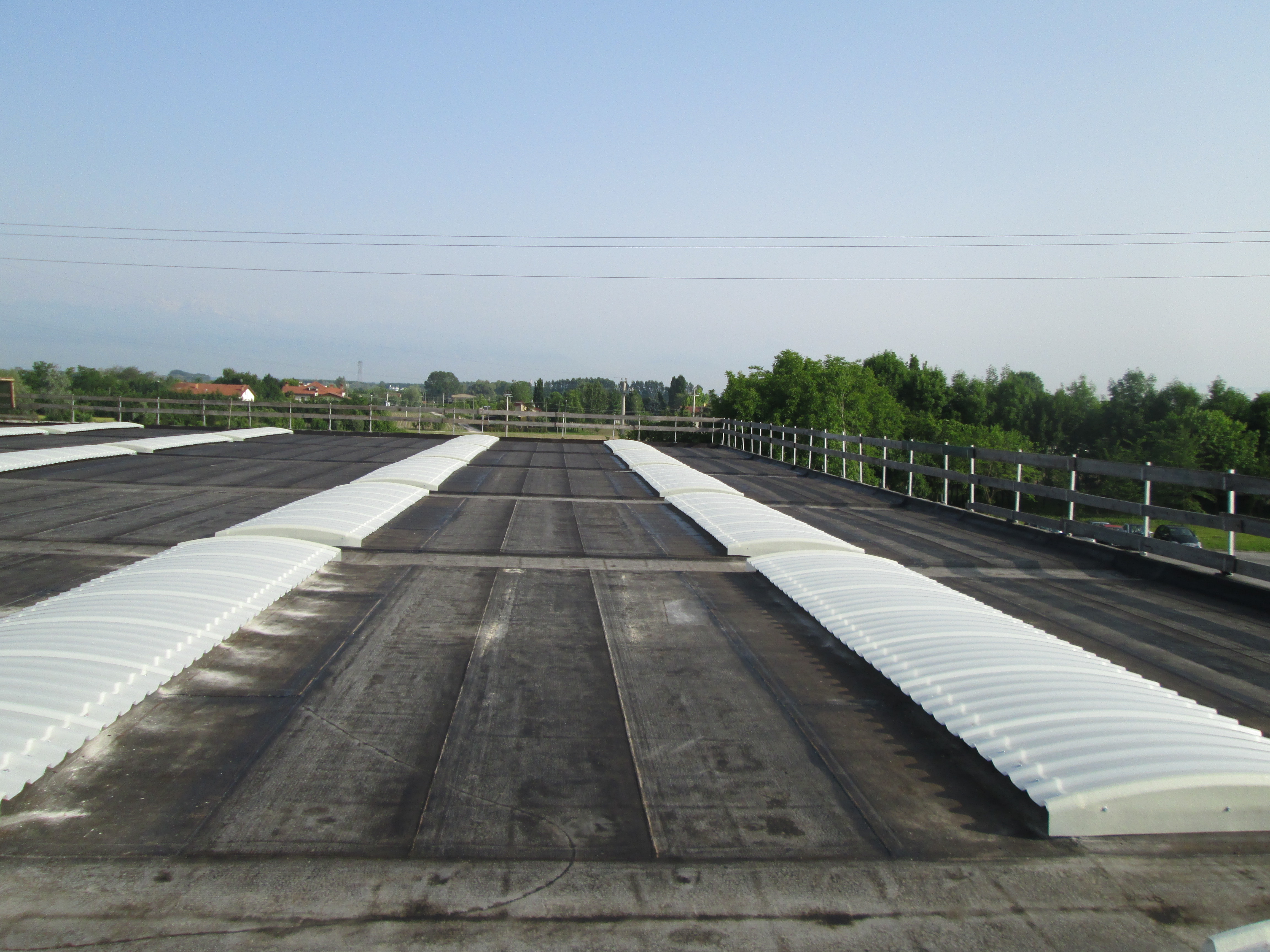 Lucernari su capannone